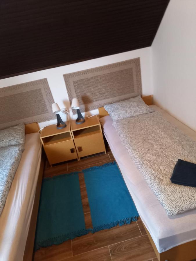 Fuzfa Apartmanhaz Tamási Pokój zdjęcie